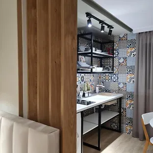 tam-myslym-shyri-lux-studio-apartment-no1.hotels-in-tirana.com/
